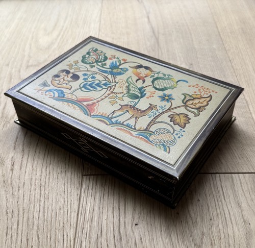Vintage biscuits tin - vintage,