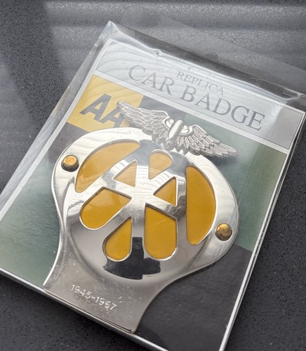 Replica car badge 1945 - replica, to
