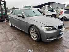 BMW E92 320d M Sport  Coupe 2009 Breaking ONE WHEEL NUT