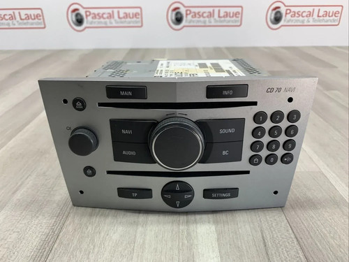 Vauxhall astra sat nav radio - sat,
