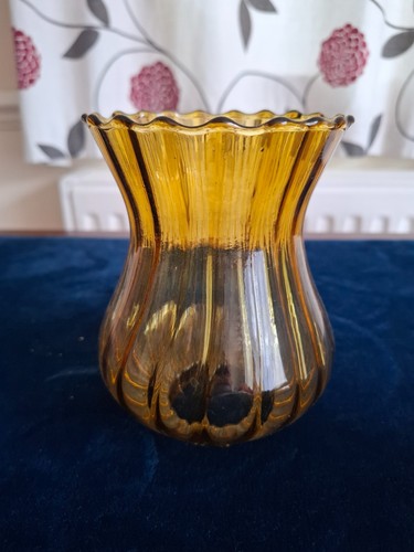 Vintage oil lamp shade - lamp,