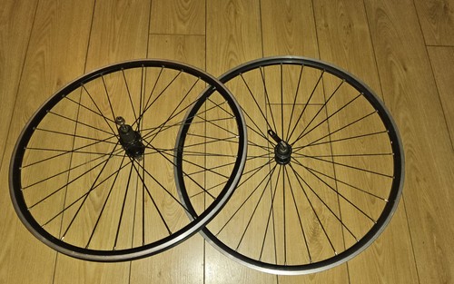 Btwin road bike - ,