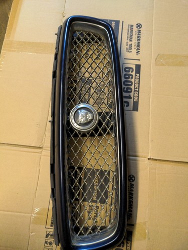 Facelift upgrade grille - **facelift, upgrade**