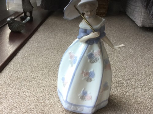 Casades lady ornament - casades,