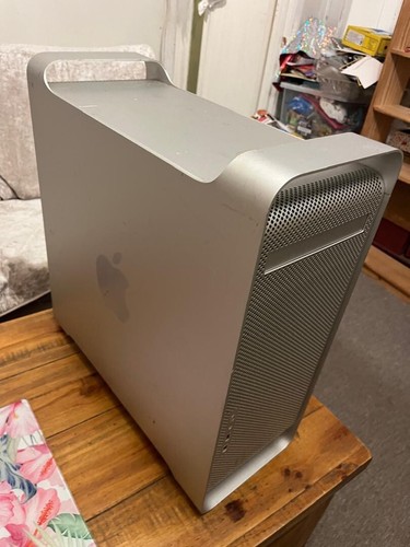 Retro apple mac desktop - apple, g5
