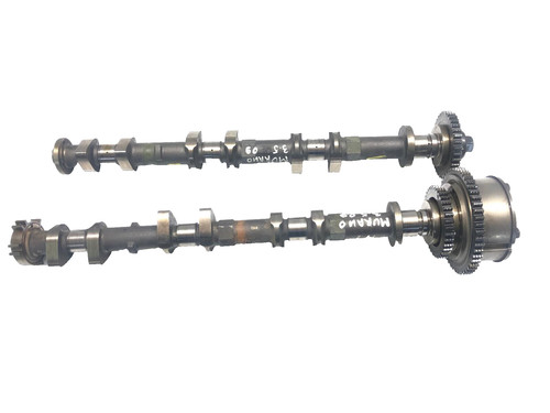 Engine camshafts left side - engine,