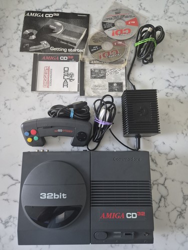 Commodore amiga cd32 console - cd32,