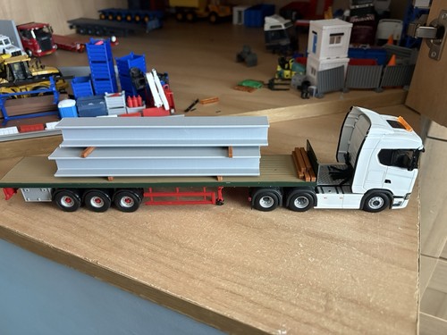 Scale construction truck - scale,