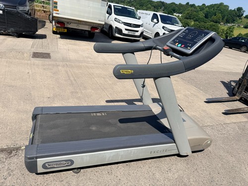 Technogym excite run 700 - technogym,