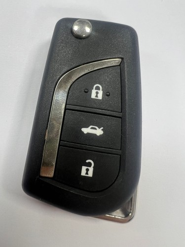 Genuine toyota button remote - genuine,