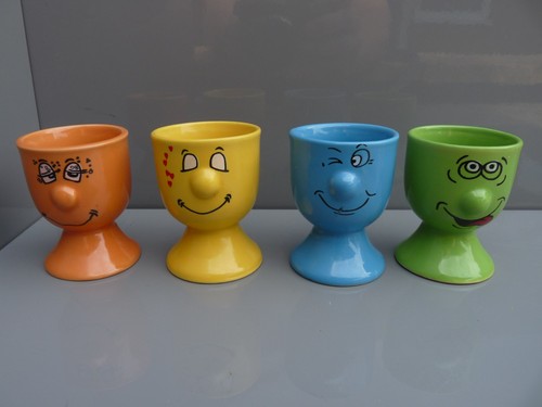 Vintage tradewinds smiley - , face