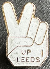 LEEDS UNITED Vintage badge