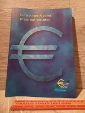 EURO NOTES AND COINS Press Out Pictures 2001 IRELAND OFFICIAL TRIFOLD BROCHURE
