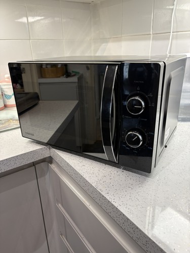 Toshiba black mw24 - toshiba,