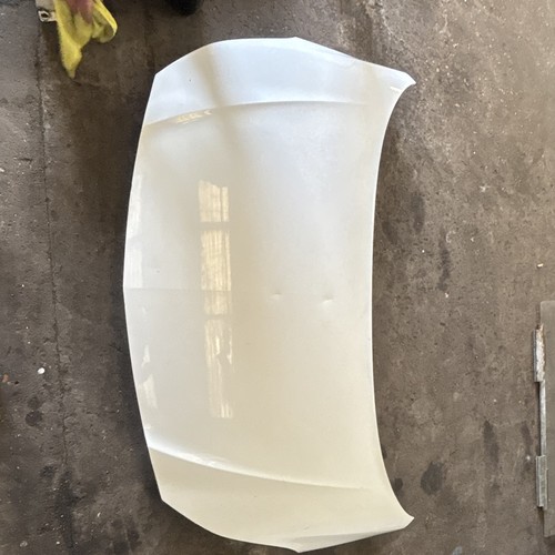Corsa bonnet white - corsa, in