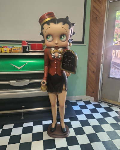 Betty boop statue life - life, size