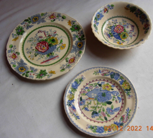 Mason ware two plates and - , a
