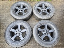 4x Genuine Land Rover 18"