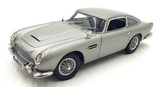 Autoart 1/18 Scale Diecast