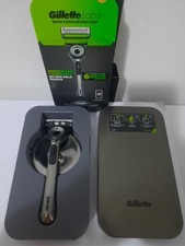 Gillette Labs with Exfoliating Bar Razor Set custodia viaggio come foto(OFFERTA)
