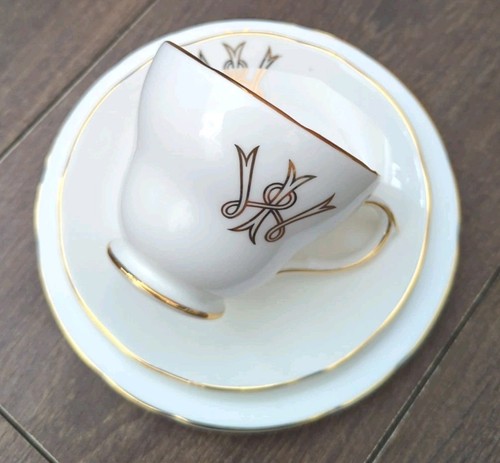 Vintage royale garden - garden, bone