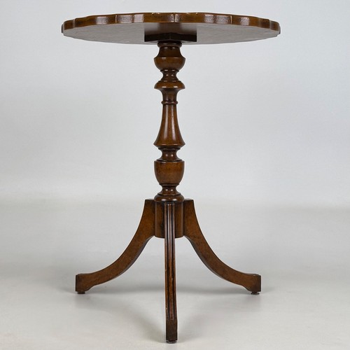 Antique 20th century small - ,