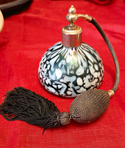 Vintage glass perfume atomiser - vintage,