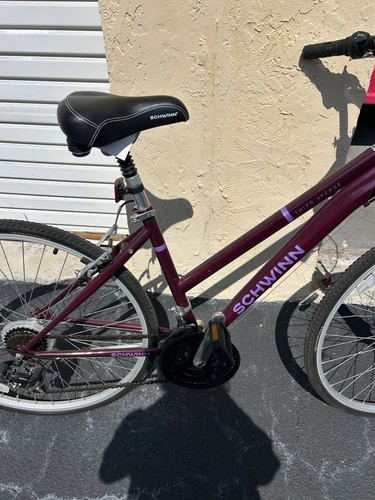 Schwinn third avenue hybrid - third,