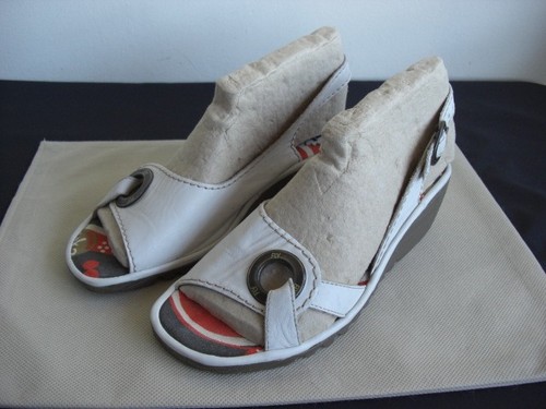 Fly london leather sandals - leather,