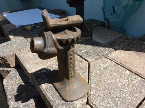 Shelley 7dl saddle - top, vintage