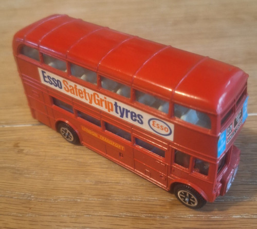 Dinky 289 routemaster bus - routemaster,