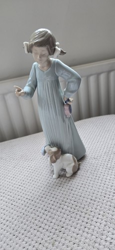 This porcelain figurine the - is,