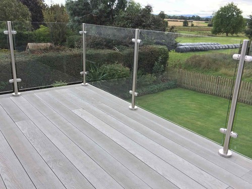 10mm posts toughened - 10mm, safety