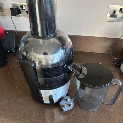 Vgc philips electric juicer - electric,