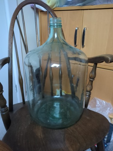 Screw top glass carboy - screw,