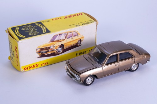 French dinky toys 1452 - toys, peugeot