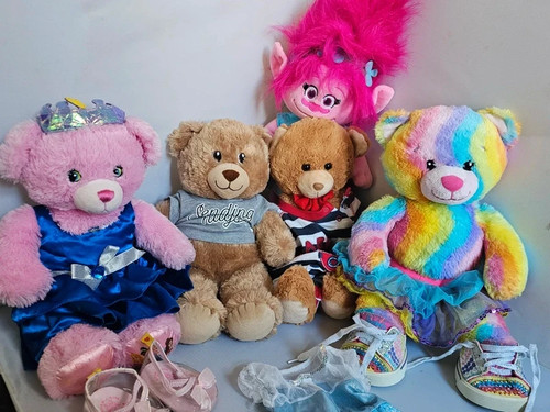 Build bear plush bundle - a,