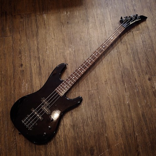 Aria pro diamond - diamond, series