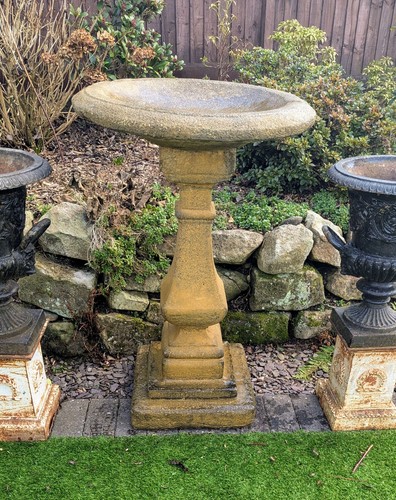 Vintage style hampton bird - style,