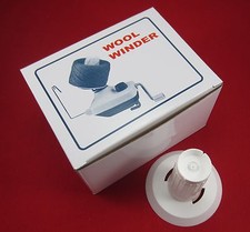 3x wool winder 3x wool winder + 3x spare cones 3x мяч моталки - шерсть wolfwinder