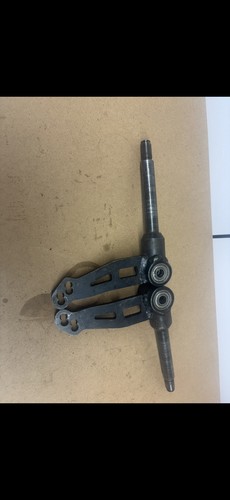 Kart 17mm stub axle pair - go,