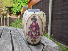 MOORCROFT  FOXGLOVE PATTERN