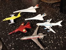 6 MATCHBOX/CORGI/LINTOY TOY