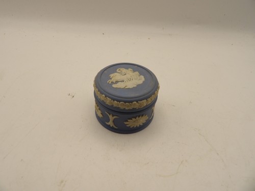 Vintage blue wedgwood jasper - wedgwood,