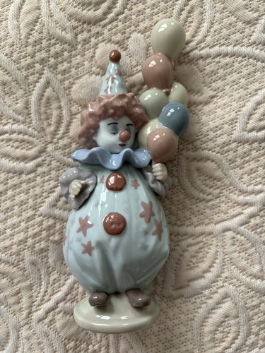 Lladro littlest clown retired - lladro,