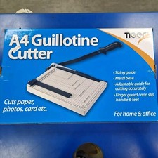 Heavy-Duty A4 Guillotine Paper