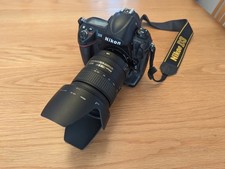 Nikon D3 complete with 28-300mm lens - Excellent condition