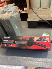 TREND DOOR HOLDER STAND IDEAL