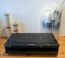 Anova Precision Vacuum Sealer ANVS01-30 Sous Vide / Food Preservation with Bags