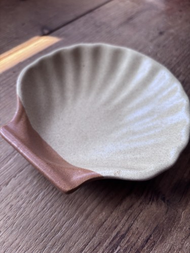 Emile henry scallop serving - emile,